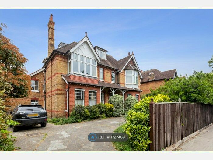 1 Bedroom Flat To Rent In Upper Richmond Road, London, SW15