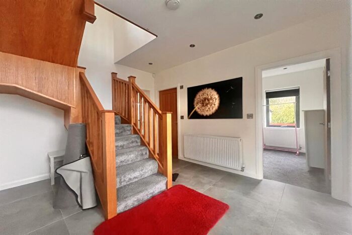 6 Bedroom Detached House To Rent In Austin Drive, Manchester, M20