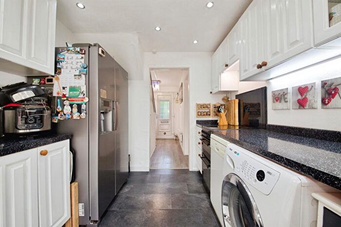 3 Bedroom Terraced House For Sale In Nicholls Field, Harlow, CM18