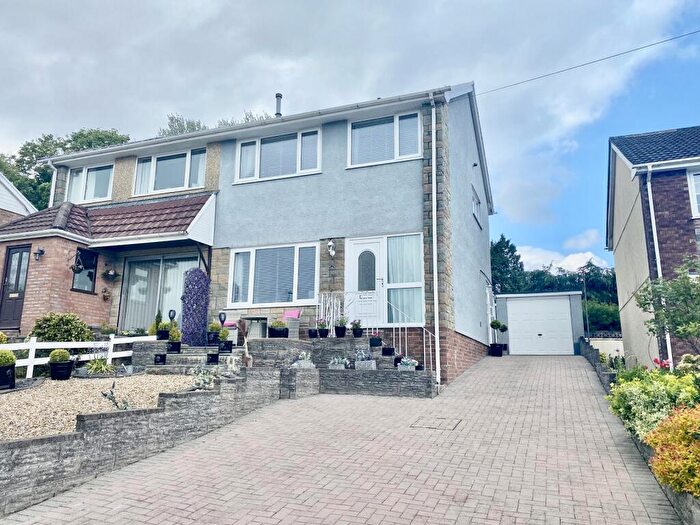 3 Bedroom Semi-Detached House For Sale In Can-yr-eos, Morriston, Swansea, City And County Of Swansea., SA6