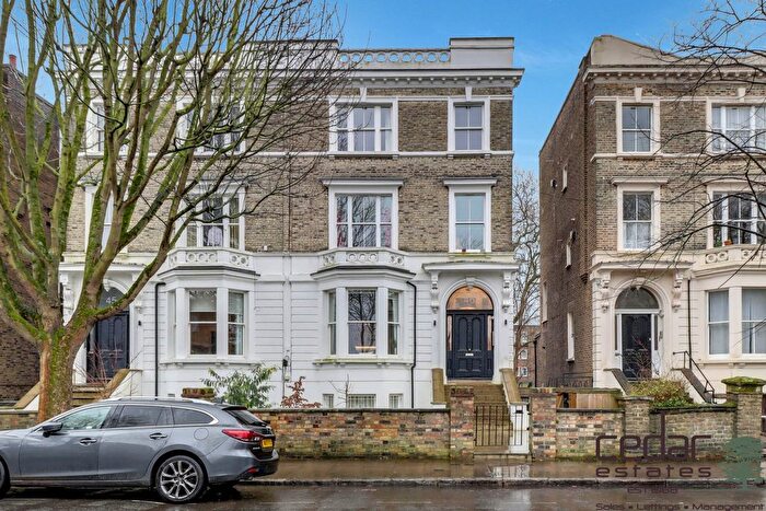 2 Bedroom Flat To Rent In Hilldrop Road, London, N7