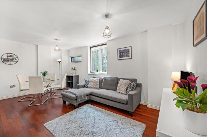 2 Bedroom Flat For Sale In Star Wharf, St. Pancras Way, NW1