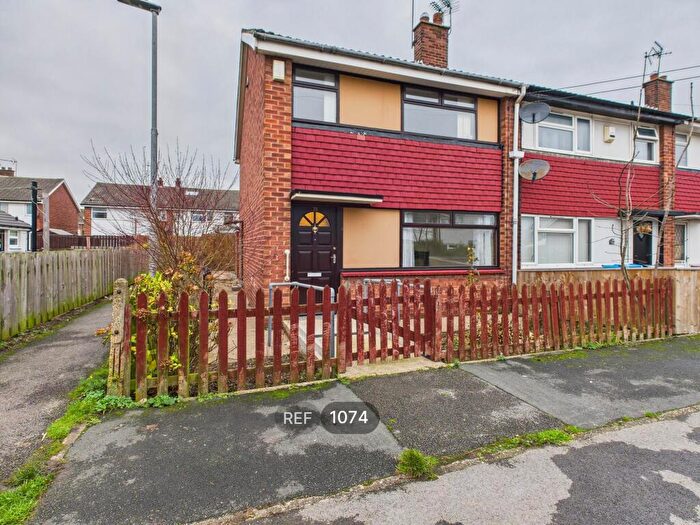 3 Bedroom Property To Rent In Apollo Walk, Bellfield Avenue, HU8