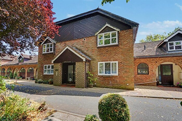 1 Bedroom Apartment For Sale In Risley Park, Risley, DE72
