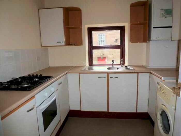 1 Bedroom Flat To Rent In Earl Grey Street, Mauchline, KA5
