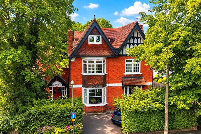 7 Bedroom Detached House For Sale In Cherry Orchard, Staines-Upon-Thames, Surrey, TW18