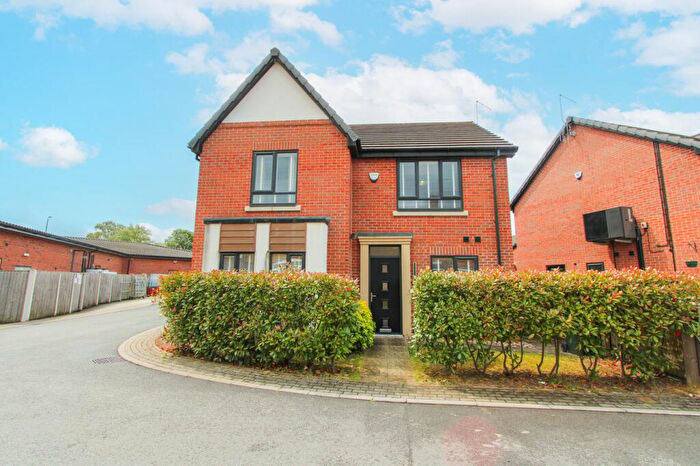 4 Bedroom Detached House For Sale In Anson Grove, Auckley, Doncaster, DN9