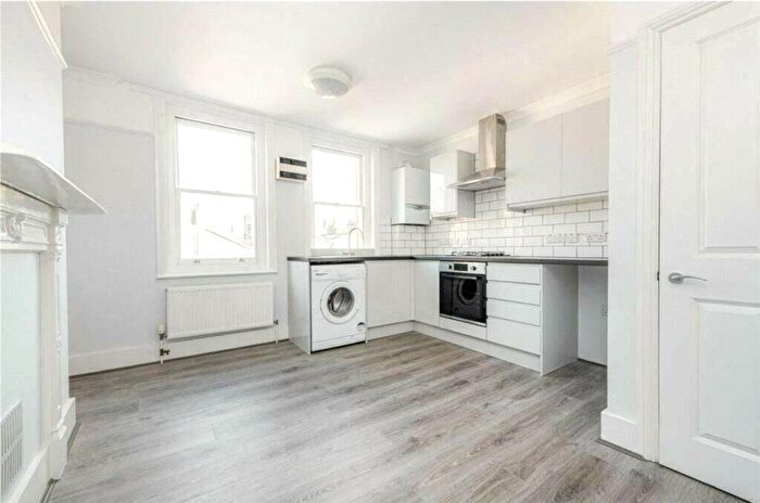 1 Bedroom Flat To Rent In Cleveland Street, Fitzrovia, London, W1T