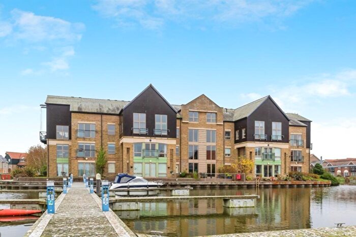 2 Bedroom Apartment For Sale In Marine Approach, Lincoln, LN1