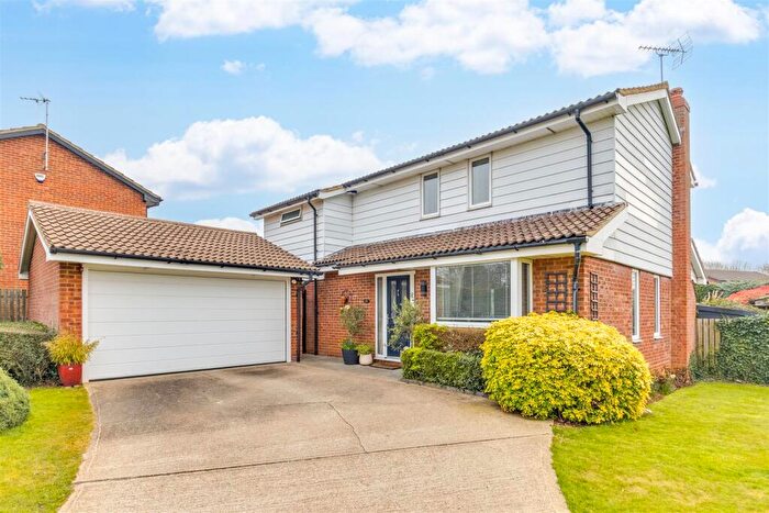 4 Bedroom House For Sale In Aubreys, Letchworth Garden City, SG6