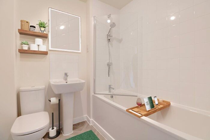3 Bedroom Terraced House For Sale In Boroughby Drive, Peterborough, PE7