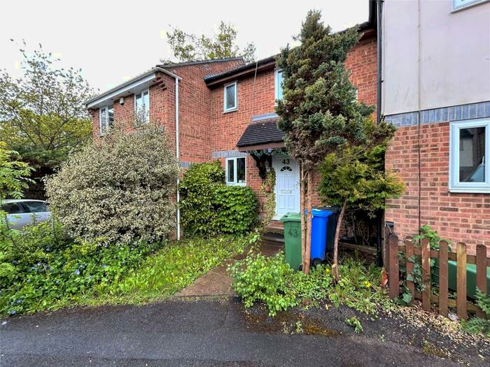 2 Bedroom Terraced House To Rent In Angora Way, Fleet, Hampshire, GU51