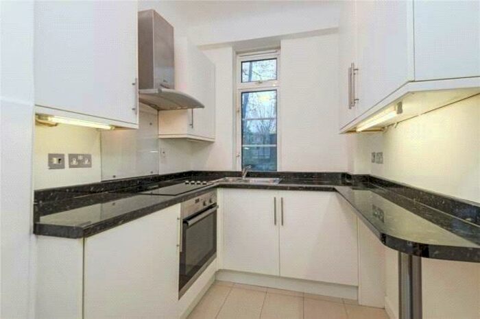 1 Bedroom Apartment To Rent In Grove End Gardens, Grove End Road, St John's Wood, London, NW8