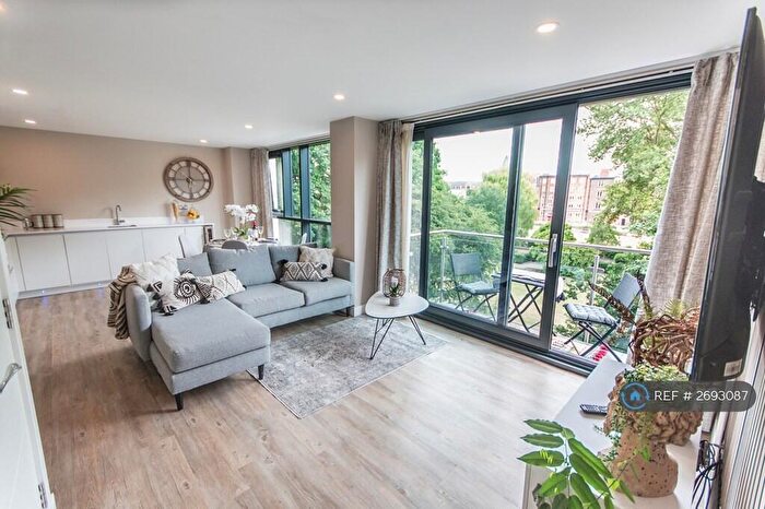 1 Bedroom Flat To Rent In The Glass House, Hull, HU1