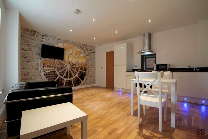 2 Bedroom Apartment To Rent In Ef Falconars House, Newcastle Upon Tyne, NE1