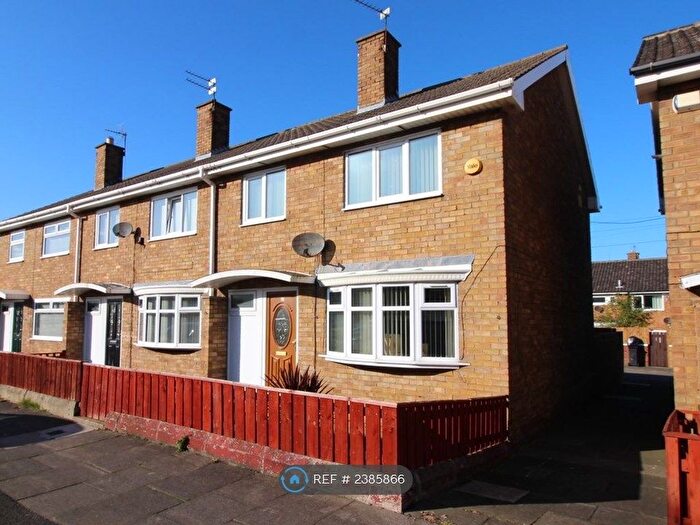 3 Bedroom End Of Terrace House To Rent In Fulbeck Road, Middlesbrough, TS3