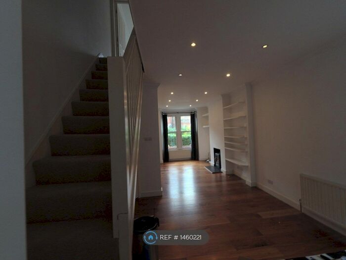 3 Bedroom Terraced House To Rent In Strathleven Road, London, SW2