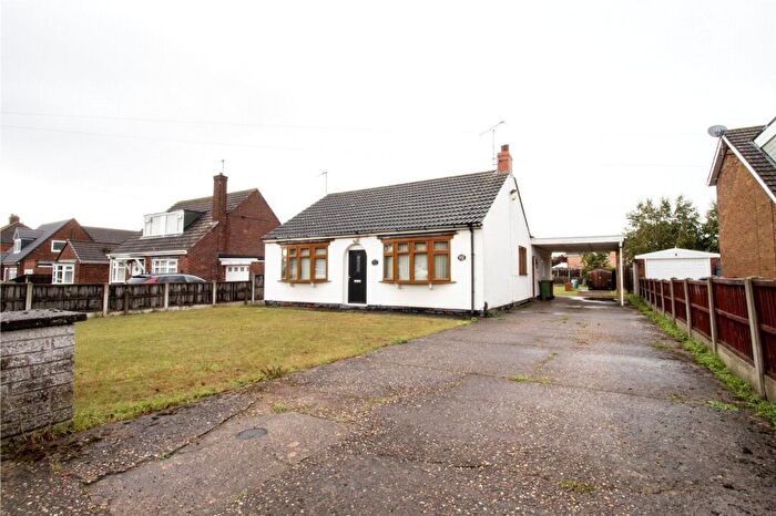 3 Bedroom Detached Bungalow For Sale In Moorwell Road, Scunthorpe, DN17