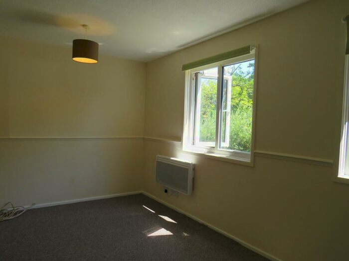 Apartment To Rent In Norbrek, Two Mile Ash, Milton Keynes, MK8