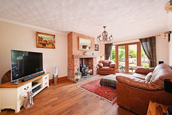 4 Bedroom Detached House For Sale In Woodsetts Road, North Anston, Sheffield, S25