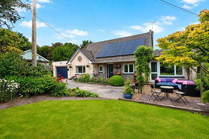 4 Bedroom Bungalow For Sale In Chawleigh, Chulmleigh, Devon, EX18