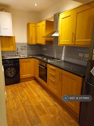 3 Bedroom Terraced House To Rent In Abbeydale Road, Sheffield, S7