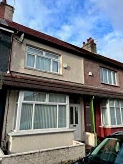 2 Bedroom House To Rent In Briardale Road, L18