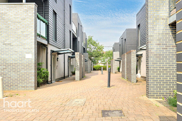 1 Bedroom Flat For Sale In Bennington Close, Thornton Heath, CR7