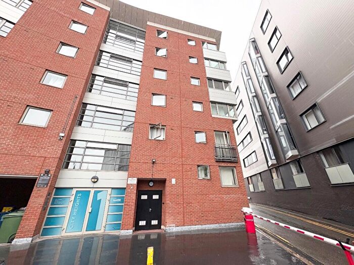 2 Bedroom Apartment To Rent In Old Snow Hill, Birmingham, B4