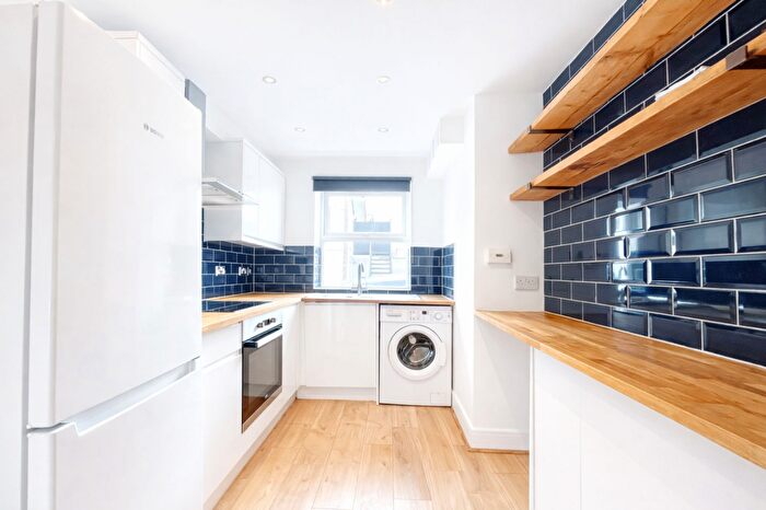 3 Bedroom House To Rent In Summer Street, Bristol, BS3