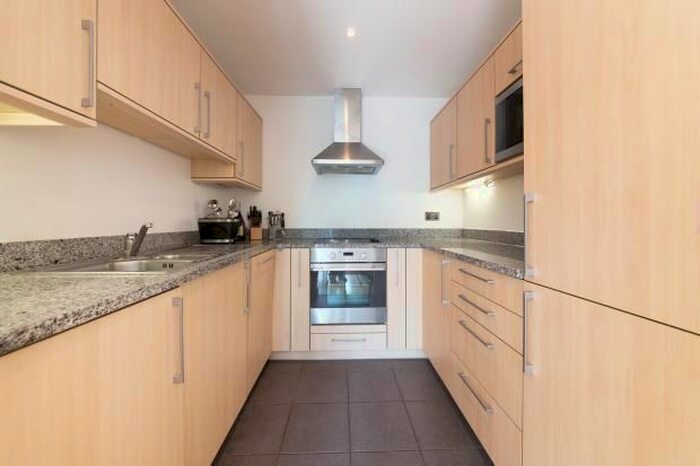 1 Bedroom Flat To Rent In Western Gateway, London, E16