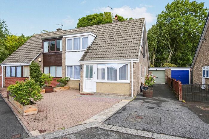 2 Bedroom Semi-Detached Bungalow For Sale In The Paddock, York, YO26