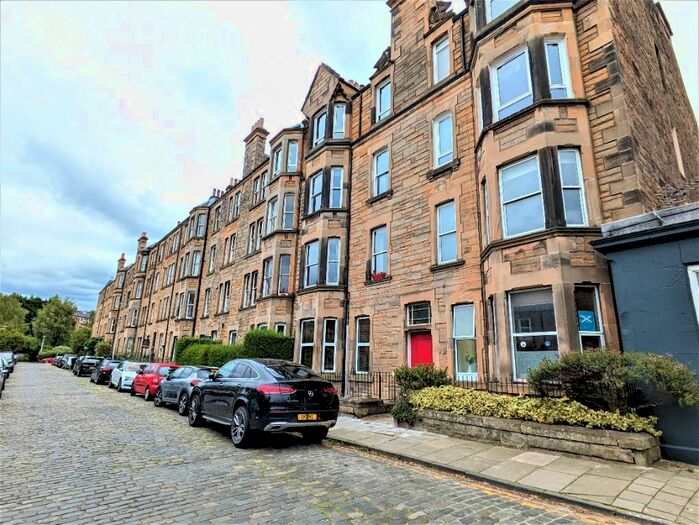 2 Bedroom Flat To Rent In Merchiston Grove, Shandon, Edinburgh, EH11