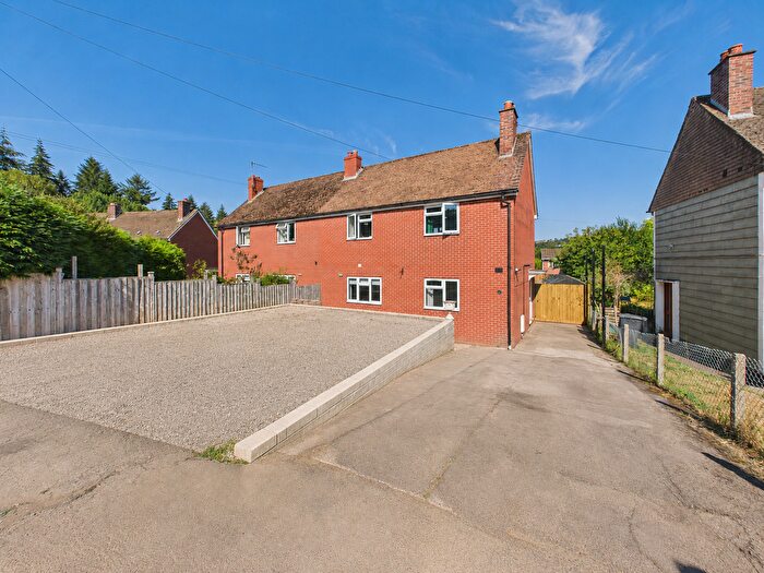 3 Bedroom Semi Detached House For Sale In Woodland Close, Whitecroft, Lydney, GL15