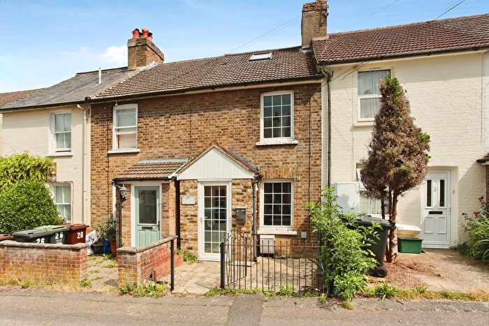 3 Bedroom Terraced House For Sale In Rose Street, Tonbridge, Kent, TN9
