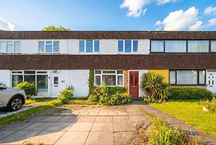 3 Bedroom Terraced House For Sale In Foredrove Lane, Solihull, B92