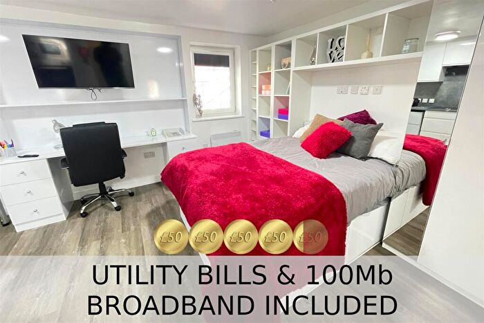 Studio To Rent In Unihouse Court, C1B