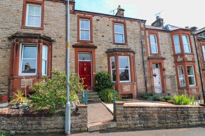 3 Bedroom Character Property To Rent In Clifford Street, Appleby-in-Westmorland, CA16