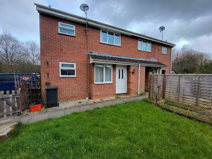 1 Bedroom Property To Rent In Burnet Close, Swindon, SN2