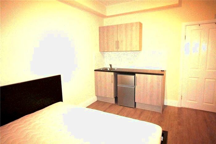 1 Bedroom Studio To Rent In Beaconsfield Road, Southall, UB1