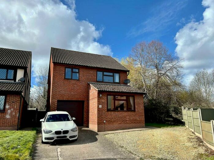 4 Bedroom Detached House For Sale In Lower Bullingham, HR2