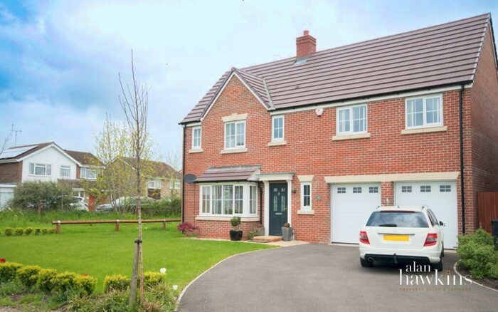 4 Bedroom Detached House To Rent In Windmill Road, Royal Wootton Bassett, SN4