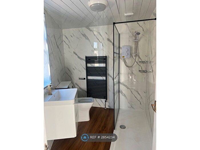 2 Bedroom End Terrace House To Rent In Nuneaton Road, Bedworth, CV12