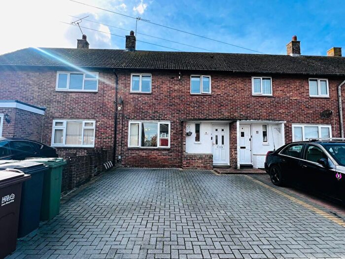 2 Bedroom House To Rent In Lindfield Road, Eastbourne, BN22