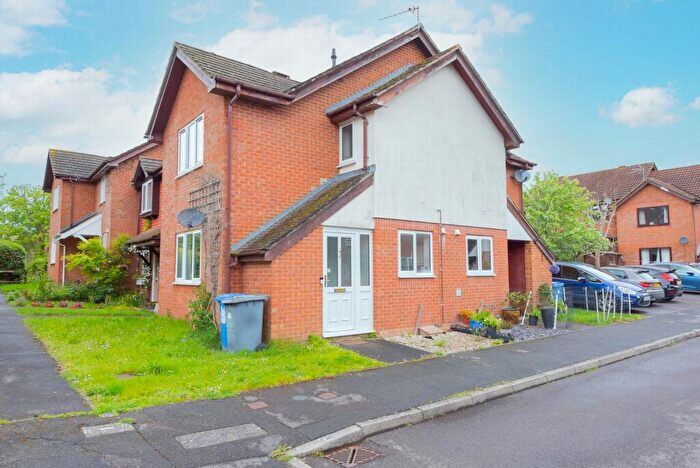 1 Bedroom House To Rent In Sepen Meade, Church Crookham, GU52
