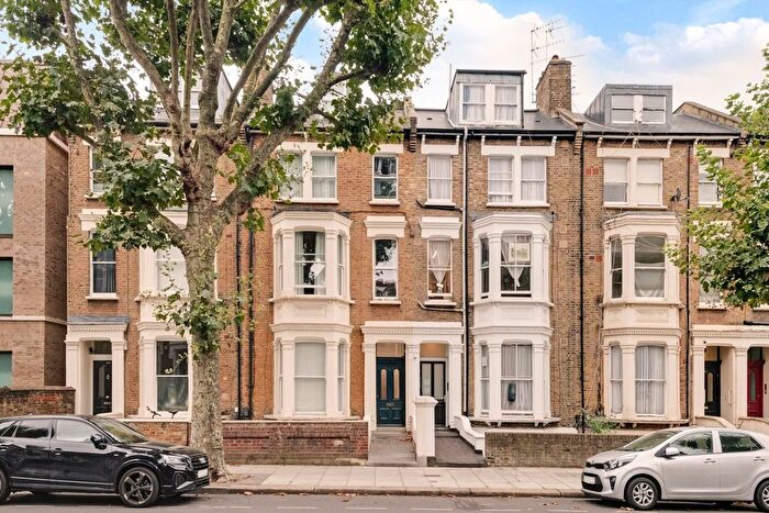 2 Bedroom Flat To Rent In Shirland Road, Shirland Road, W9