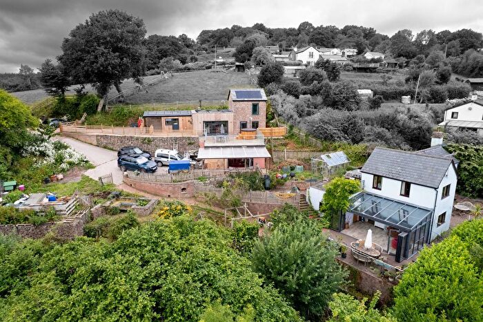4 Bedroom Detached House For Sale In With Separate Two Bedroom Detached Cottage, Blakeney Hill, Blakeney, GL15