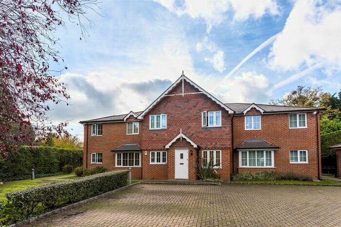 2 Bedroom End Of Terrace House To Rent In Burnham Mews, Barley Mow Road, Englefield Green, TW20