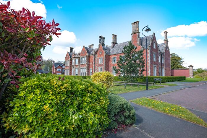 2 Bedroom Apartment For Sale In Backford Hall, Blencowe Close, Chester, CH1