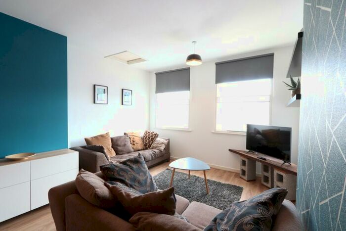2 Bedroom Apartment To Rent In West Street Tf, St Philips, Bristol, BS2